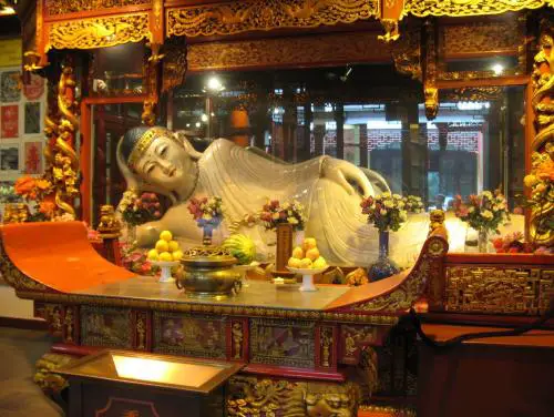 Resultado de imagem para templo do buda de jade em shanghai