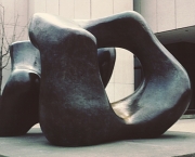 Henry Moore (18).jpg