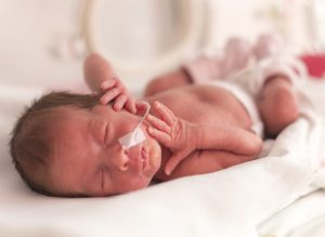 Sonhar com bebê prematuro