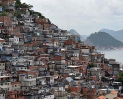 O Surgimento das Favelas no Brasil (3)