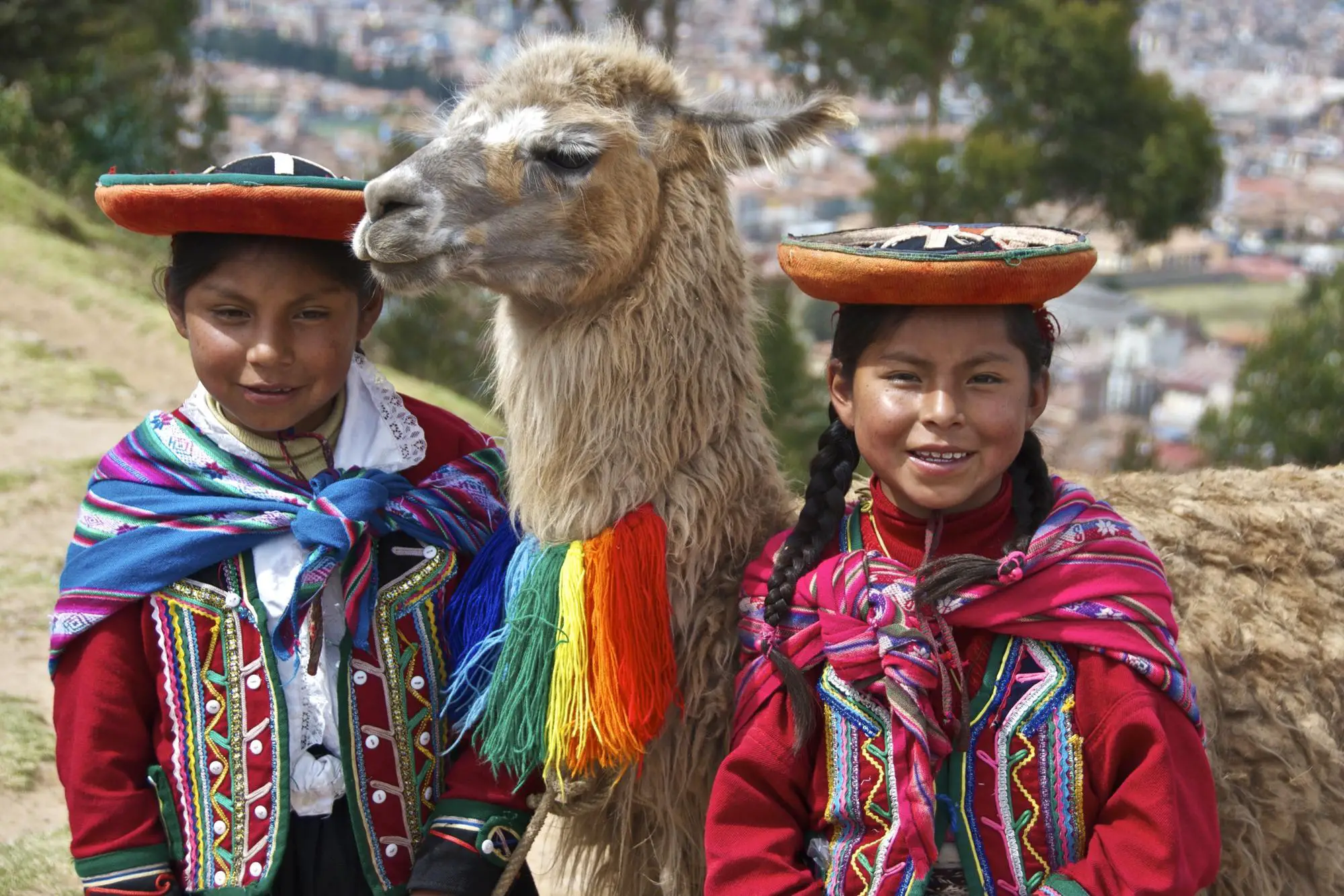 Индейцы кечуа в Эквадоре. Индейцы кечуа в Перу. Индейцы аймара. Племя кечуа Эквадор.